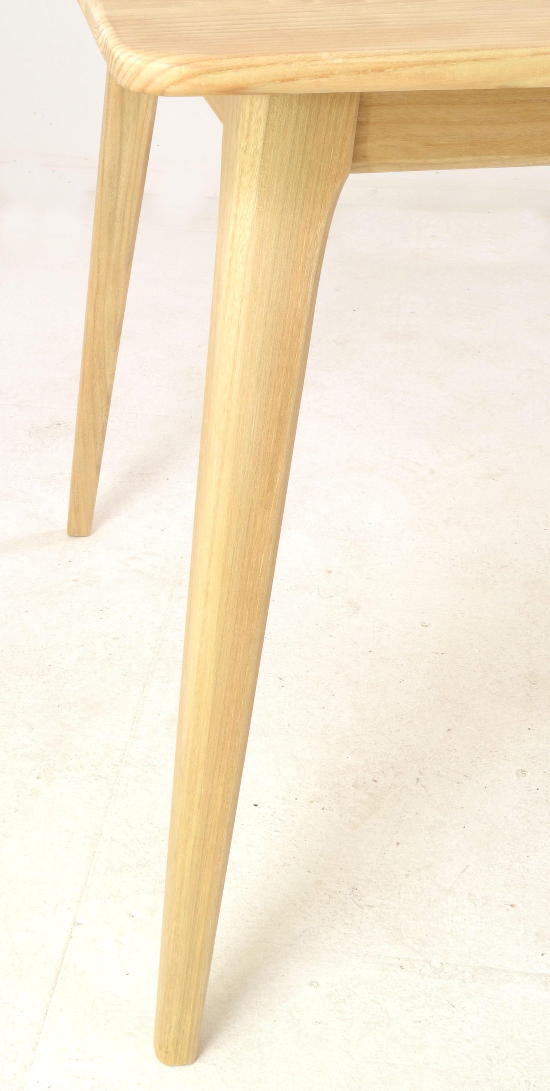 Shoreditch 1.6m Dining Table Sungkai Wood SH04