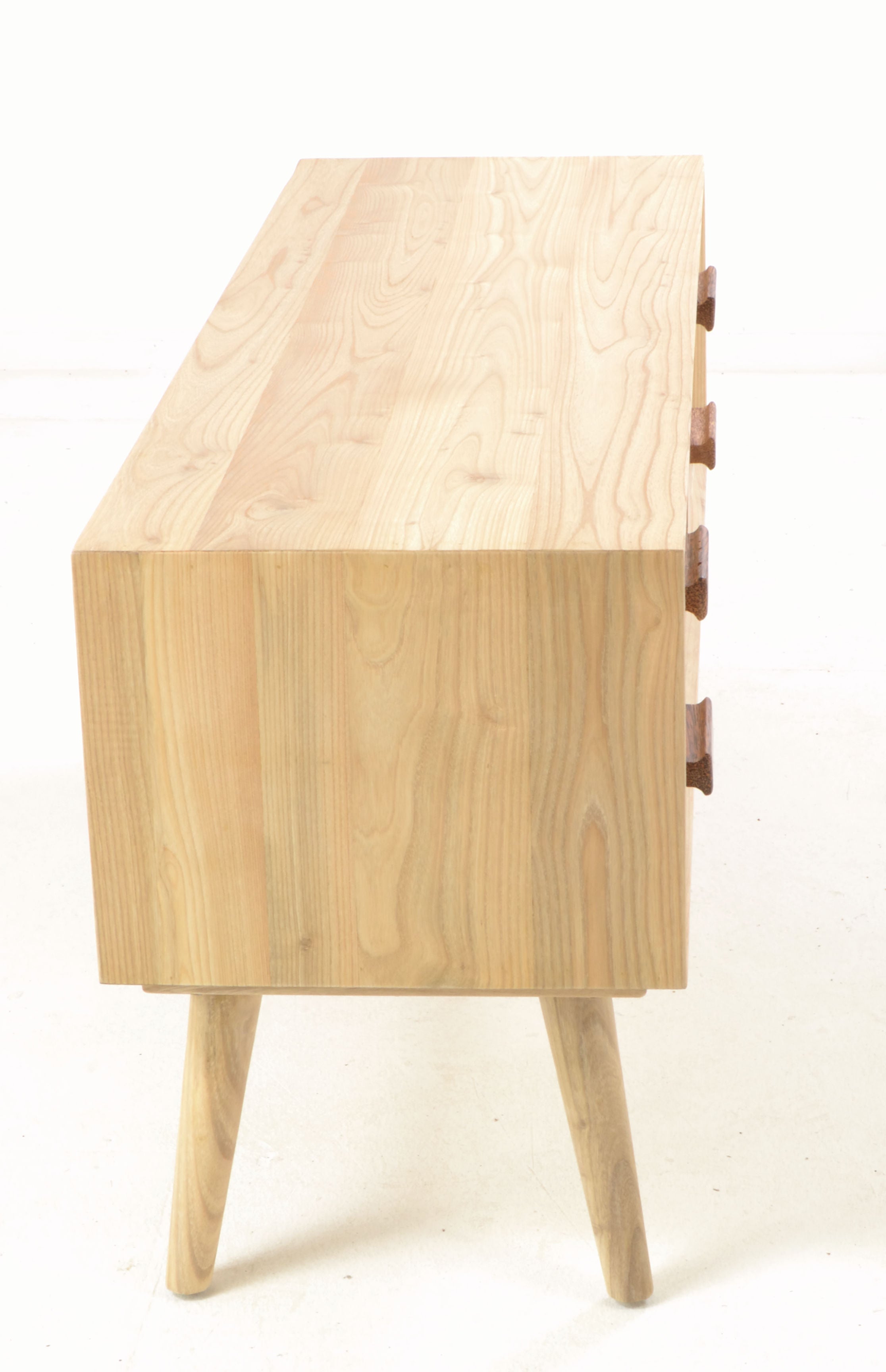 Shoreditch Media Unit Sungkai Wood SH21