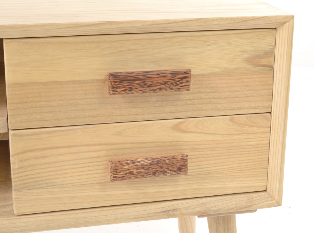 Shoreditch Media Unit Sungkai Wood SH21