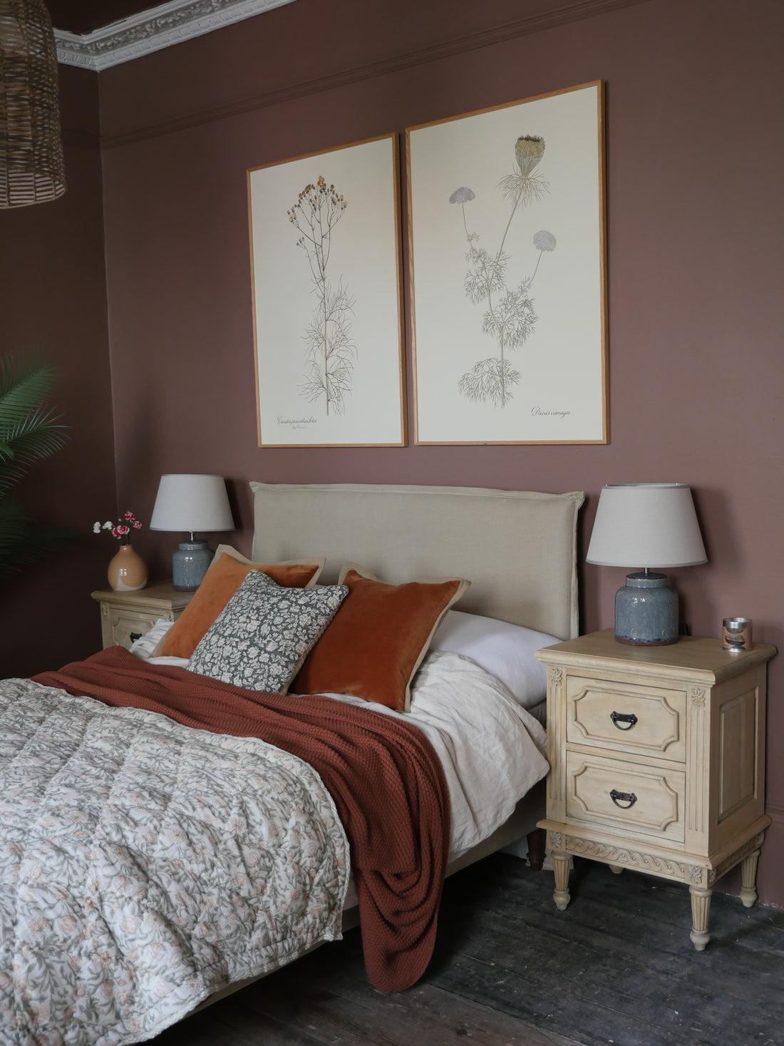 Vintage 2 Drawer Bedside/Side Table Mahogany VIN160