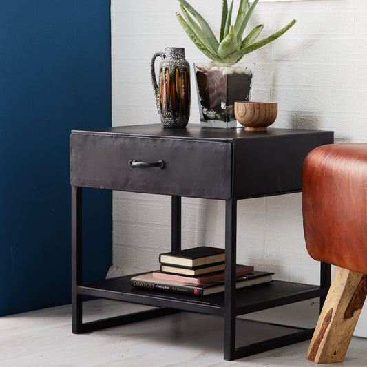 Metalica Iron Lamp Table M02 - Havenheim Furniture