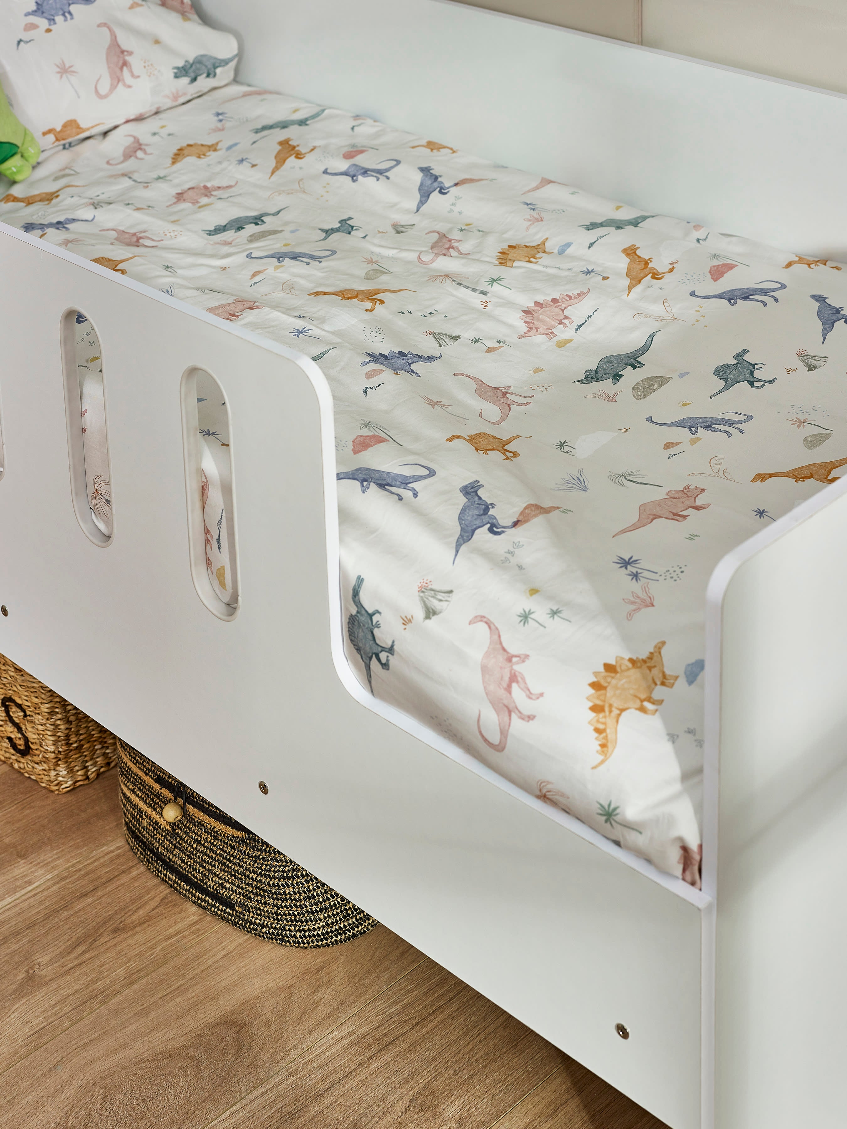 Vision Low Sleeper Bed Single 90cm With Desk - White VIS104